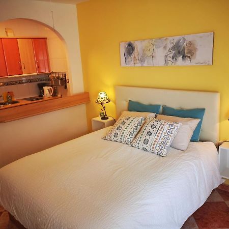 Studio Beso Del Mar Lägenhet Nerja Exteriör bild